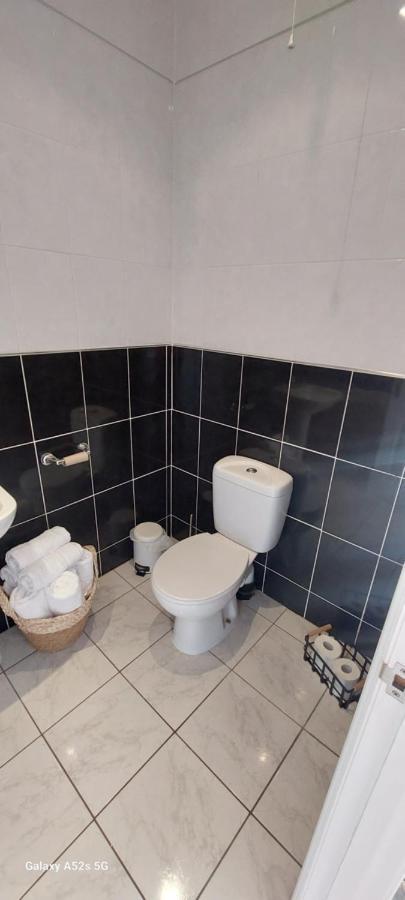 Londonderrys Bar And Accommodation سيهام المظهر الخارجي الصورة